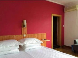 Qing Shan Gou Holiday Hotel