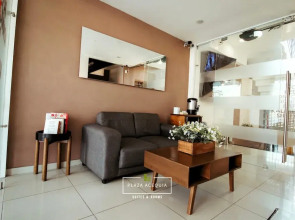 Suites Plaza Acequia