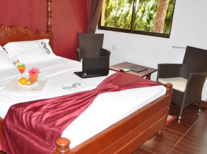 The Monalisa Hotel