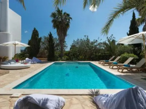 Villa Mercedes