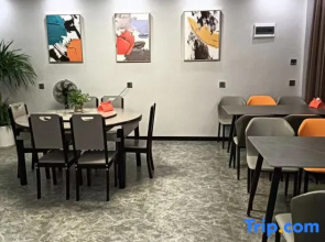 Xiangke Homestay (Guilin Medical College Branch)