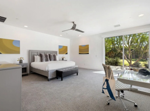 Polo Villa 1 by Avantstay Features Expansive Putting Green Pool Spa Outdoor Firepit 260-322 5 Bedrooms