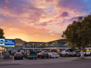 Best Western Tradewinds