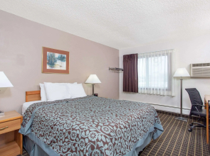 Days Inn by Wyndham Fond du Lac