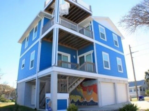 The Bridge Tender - 4 Bedroom Pool home with Ocean and River Views home