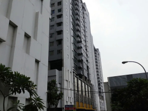 Homey 1BR at Menteng Square Apartment By Travelio