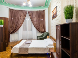 Three bedrooms & studio in the Center