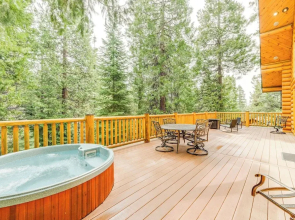 Mountain Cabin w/ Hot Tub: 4 Mi to Shaver Lake!