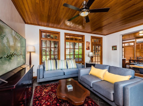 Courtyard Villa 7