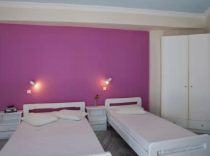 Dimitris Villa