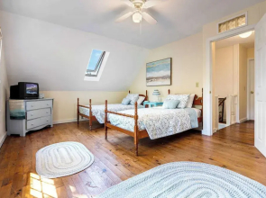 Nanas Hideaway 2 BDR Charmer!