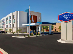 Hampton Inn Santa Fe South