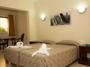 Blue Sea Bugibba Hotel & Apartments