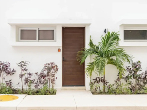Modern Apt Tulum with 2 BDR Gym & Pool