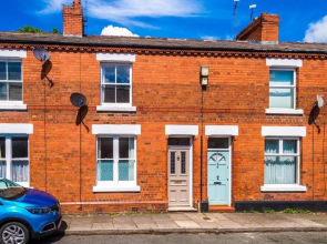 Fresh, new, stylish Chester Town House to sleep 6