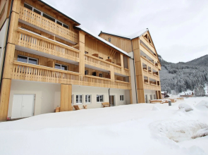 Charming Apartment in Gosau With Shared Sauna