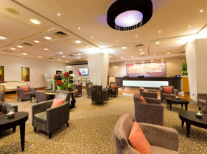 Отель The Q - Quadro City Hotel