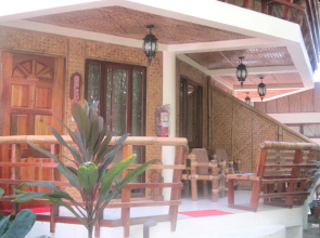 Nigi Nigi Nu Noos & Nu Nu Noos Beach Resort
