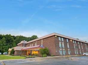 Days Inn by Wyndham East Windsor/Hightstown