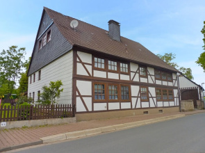 An der Dorfkirche Hehlen