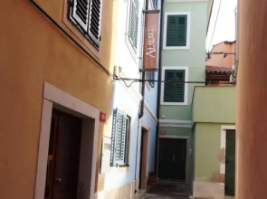 Hostel Alieti