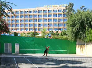 Navarria Hotel
