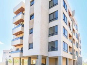 Polka 2BR Apartment in Batroun