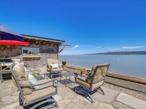 Waterfront Gem w/ 2 Patios on Camano Island