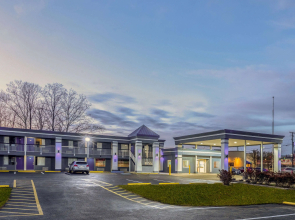 Days Inn by Wyndham Fredericksburg North