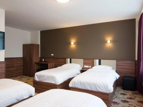 Hotel King's Court