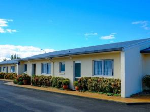 Ann’s Volcanic Motel