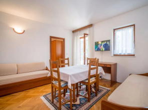 Apartment Fuma St.Georges-de-Montclard 16356