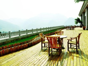 Nanhu Hotel