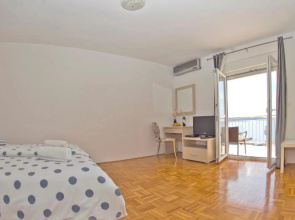 Apartments Tomato 1