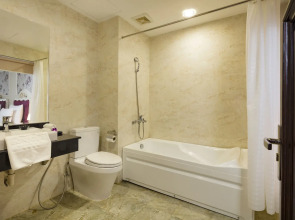 Bonjour Nha Trang Hotel