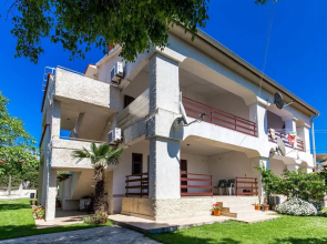 Spacious Apartment With Large Covered Terrace