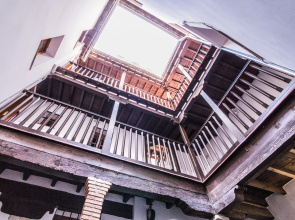 Apartamentos Nahira Suites 3000