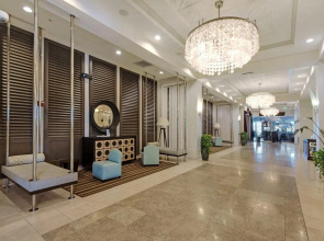 Palms Resort #2413 Jr. 2Br