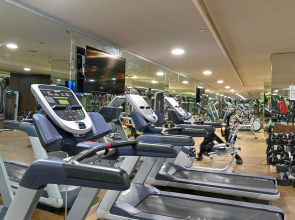 Almansour Suites Hotel Doha