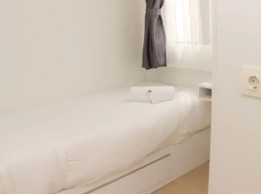 Comfort Living 2Br Apartment At Meikarta
