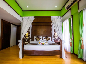Phi Phi Andaman Beach Resort