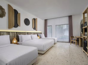 Jambuluwuk Oceano Resort Gili Trawangan