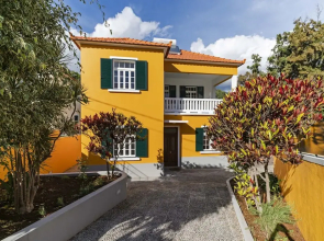 A Casa Amarela by An Island Apart
