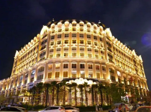 Noble Hotel