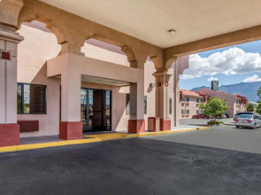 Ramada Albuquerque