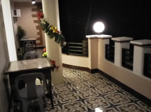 Vali-Joe Travel Lodge