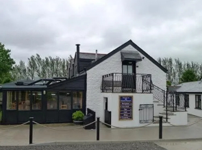 Llanerch Vineyard Hotel