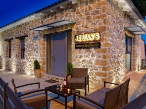 Adrian'S Luxury Apartments 1