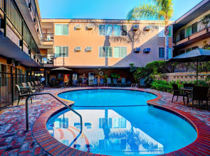 Dunes Inn Wilshire - In Los Angeles (Downtown Los Angeles)