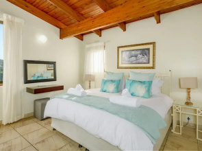 San Lameer Villa Rentals 3005